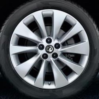 Genuine Mokka 18" 10 Spoke Alloy Wheel - Silver