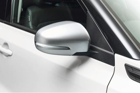 Genuine Suzuki Vitara Door Mirror Cover Rh (With Turn Signal) - Brushed Aluminium