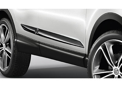 Genuine Nissan Qashqai Body Side Mouldings In Black (Z11)