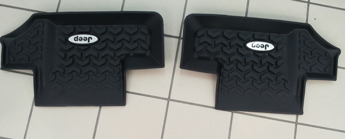 Genuine Jeep Rear Rubber Floor Mats (Black)-K82213765Ab