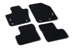 Genuine Fiat 500X Carpet Mats - With Pins On Passenger Side – 50927525 ...