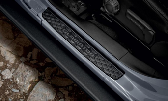 Genuine Jeep Gladiator Sill Protectors - Black